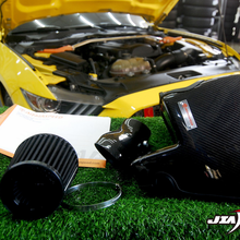 Load image into Gallery viewer, Carbon Fiber Cold Air Intake for Ford Mustang S550 FN FM 2.3L