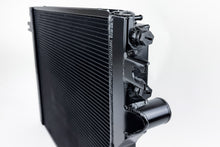 Load image into Gallery viewer, BMW M5 (1984-1989) E28/E24 CSF High-Performance All-Aluminum Radiator