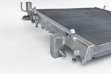 Load image into Gallery viewer, Jeep Wrangler (2018-2020) JL/JT CSF Heavy-Duty Radiator (Aluminium)