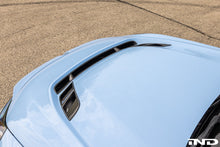 Load image into Gallery viewer, Clubsport Carbon Vented Hood for BMW M2 G87 / 2-Series G42
