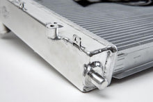 Load image into Gallery viewer, Cadillac CTS-V (2009-2013) CSF Radiator