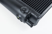 Load image into Gallery viewer, McLaren MP4-12C (2011-2017) CSF High-Performance Heat Exchanger