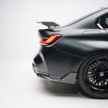 Load image into Gallery viewer, M-Performance Style Pre Pregged Dry Carbon Fiber Wing Spoiler for BMW 3 Series G20 / 4 Series G22 / M3 G80 / M4 G82 20+