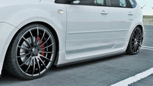 Load image into Gallery viewer, Ford Focus (2006-2007) Mk2 Maxton Design Side Skirts V1