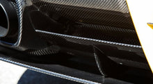 Load image into Gallery viewer, Ferrari F12 Berlinetta (2012-2017) Novitec Diffuser Fins