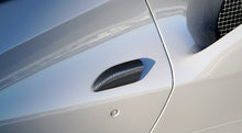 Load image into Gallery viewer, Ferrari F8 Tributo (2020-2026) Novitec Door Handles (Visible Carbon)