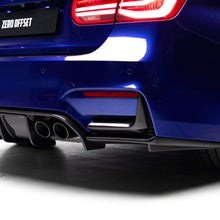 Load image into Gallery viewer, Vorsteiner Style Pre Pregged Carbon Fiber Rear Diffuser for BMW M3 F80 / M4 F82 F83 2014-2020