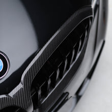 Load image into Gallery viewer, M Performance Style Pre Pregged Dry Carbon Fiber Grille (Single Slat) for BMW 3 Series G20 Pre LCI 2018-2021