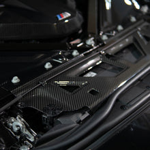 Load image into Gallery viewer, OEM Style Pre Pregged Dry Carbon Fiber Cooling Shroud for BMW M2 G87 / M3 G80 G81 / M4 G82 G83 2020+