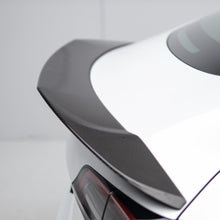 Load image into Gallery viewer, Vorsteiner Style Rear Spoiler (Carbon Fibre) for Tesla Model 3 19+