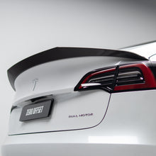 Load image into Gallery viewer, Vorsteiner Style Rear Spoiler (Carbon Fibre) for Tesla Model 3 19+