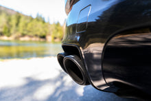 Load image into Gallery viewer, Porsche Cayenne (2024-2025) 9YA/536.2 Akrapovic Evolution Line (Titanium)