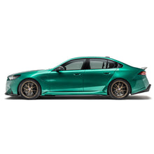 Load image into Gallery viewer, BMW G90 M5 Carbon Fiber Side Skirts