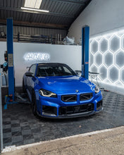 Load image into Gallery viewer, BMW M2 (2023-) G87 TRE Pre-Preg Performance Carbon Fibre Front Grilles