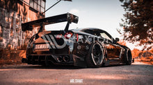 Load image into Gallery viewer, Nissan Gt-R Maxton Design Body Kit Component