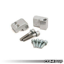 Load image into Gallery viewer, 034-106-7027-8 - 034Motorsport AUDI I5 20-VALVE FUEL RAIL WITH 3B/RS2 BRACKETS, -8AN