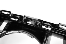 Load image into Gallery viewer, AMG Panamericana Style Grille for Mercedes C63 C205/W205 15-18 - Silver