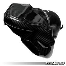 Load image into Gallery viewer, 034-108-1051 - 034Motorsport Audi B9 A4/A5 2.0 TFSI X34 Carbon Fiber Cold Air Intake