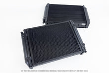 Load image into Gallery viewer, McLaren 570S (2011-2022) CSF High-Performance Heat Exchanger
