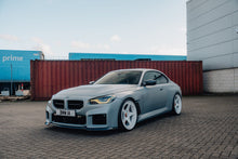 Load image into Gallery viewer, Carbon Front Fender V2 Set for BMW M2 G87

