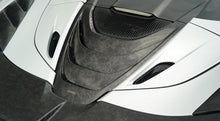 Load image into Gallery viewer, McLaren 720S (2017-2020) Novitec Cover Air Intake Center (Visible Carbon)
