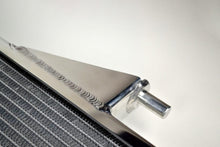 Load image into Gallery viewer, Hummer H3 (2005-2010) CSF Radiator
