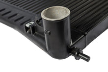 Load image into Gallery viewer, Chevrolet Silverado HD (2006-2010) CSF Radiator (6.6L Turbo Diesel)
