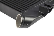 Load image into Gallery viewer, Ford Super Duty (2008-2010) CSF Radiator
