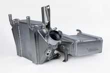Load image into Gallery viewer, McLaren 750S (2025-) CSF Charge Air Coolers
