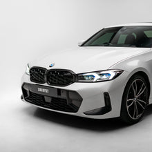 Load image into Gallery viewer, M Performance Style Pre Pregged Dry Carbon Fiber Grille (Mesh) for BMW 3 Series G20 LCI 2023+
