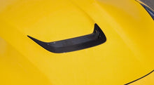 Load image into Gallery viewer, Ferrari F12 Berlinetta (2012-2017) Novitec Insert For Engine Bonnet
