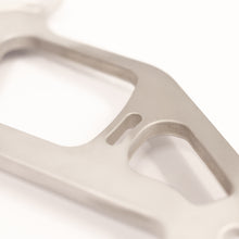 Load image into Gallery viewer, BILLET ALUMINIUM WING UPRIGHTS

