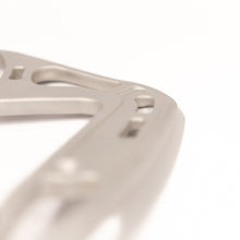 Load image into Gallery viewer, BILLET ALUMINIUM WING UPRIGHTS

