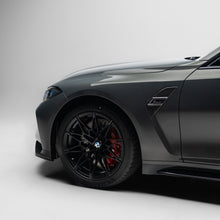 Load image into Gallery viewer, M Performance Style Pre Pregged Dry Carbon Front Lip for BMW M3 G80 G81 / M4 G82 G83 2020+

