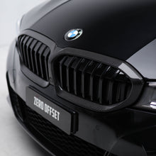 Load image into Gallery viewer, M Performance Style Pre Pregged Dry Carbon Fiber Grille (Single Slat) for BMW 3 Series G20 Pre LCI 2018-2021
