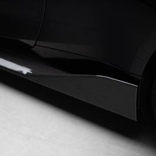 Load image into Gallery viewer, M Performance Style Pre Pregged Dry Carbon Side Skirts for BMW M4 G82 G83 2020+
