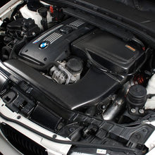 Load image into Gallery viewer, Carbon Fiber Cold Air Intake for BMW 135i E81 / 1M E82 07-13
