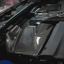 Load image into Gallery viewer, Carbon Fiber Cold Air Intake for Mercedes-Benz G63 W463A M177
