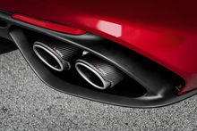 Load image into Gallery viewer, Alfa Romeo Giulia Quadrifoglio (2016-2027) Akrapovic Evolution Line (Titanium)
