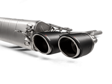 Load image into Gallery viewer, Alfa Romeo Giulia Quadrifoglio (2016-2027) 952 Akrapovic Slip-On Line (Titanium)
