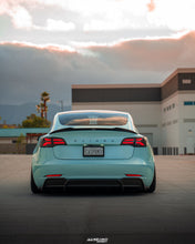 Load image into Gallery viewer, Tesla Model 3 Carbon Fiber Spoiler V2 2019+
