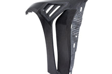 Load image into Gallery viewer, Carbon Vented Front Fender Set for BMW M4 G82 G83
