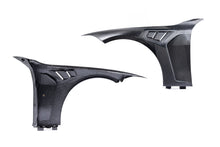 Load image into Gallery viewer, Carbon Vented Front Fender Set for BMW M3 G80 G81
