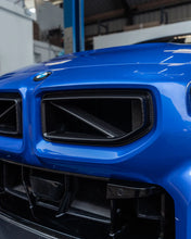 Load image into Gallery viewer, BMW M2 (2023-) G87 TRE Pre-Preg Performance Carbon Fibre Front Grilles
