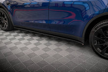 Load image into Gallery viewer, Tesla Model (2020-2025) Maxton Design Side Skirts V2
