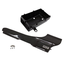 Load image into Gallery viewer, 034-108-1017 - 034Motorsport X34 Carbon Fiber Lower Intake Box &amp; Fresh Air Duct for Audi 8S/8V.5 TTRS/RS3
